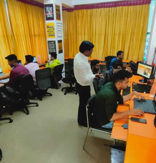 git it acaedmy class room (1)